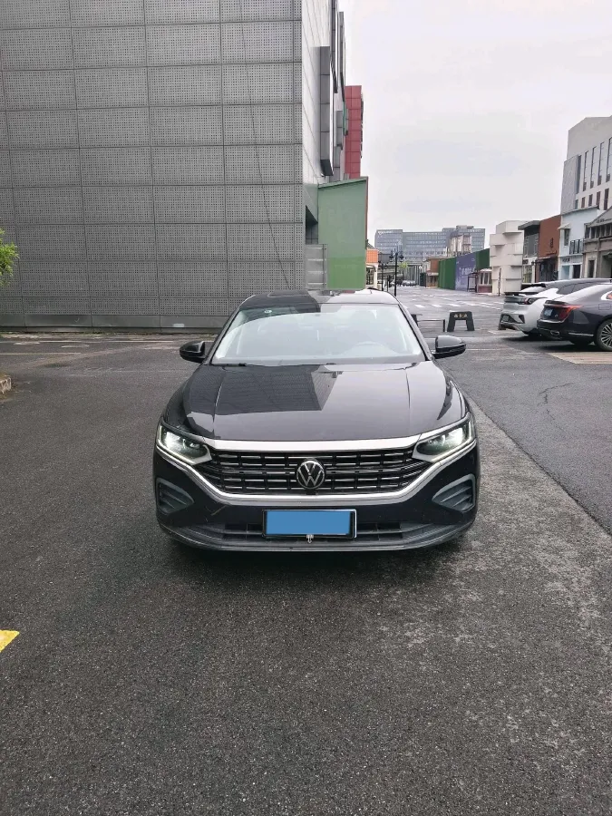 2024 Volkswagen Passat 1.4T 150HP L4 7DCT,autocango,china used car exporter,china ev exporter,chinese used car exporter,chinese used ev exporter
