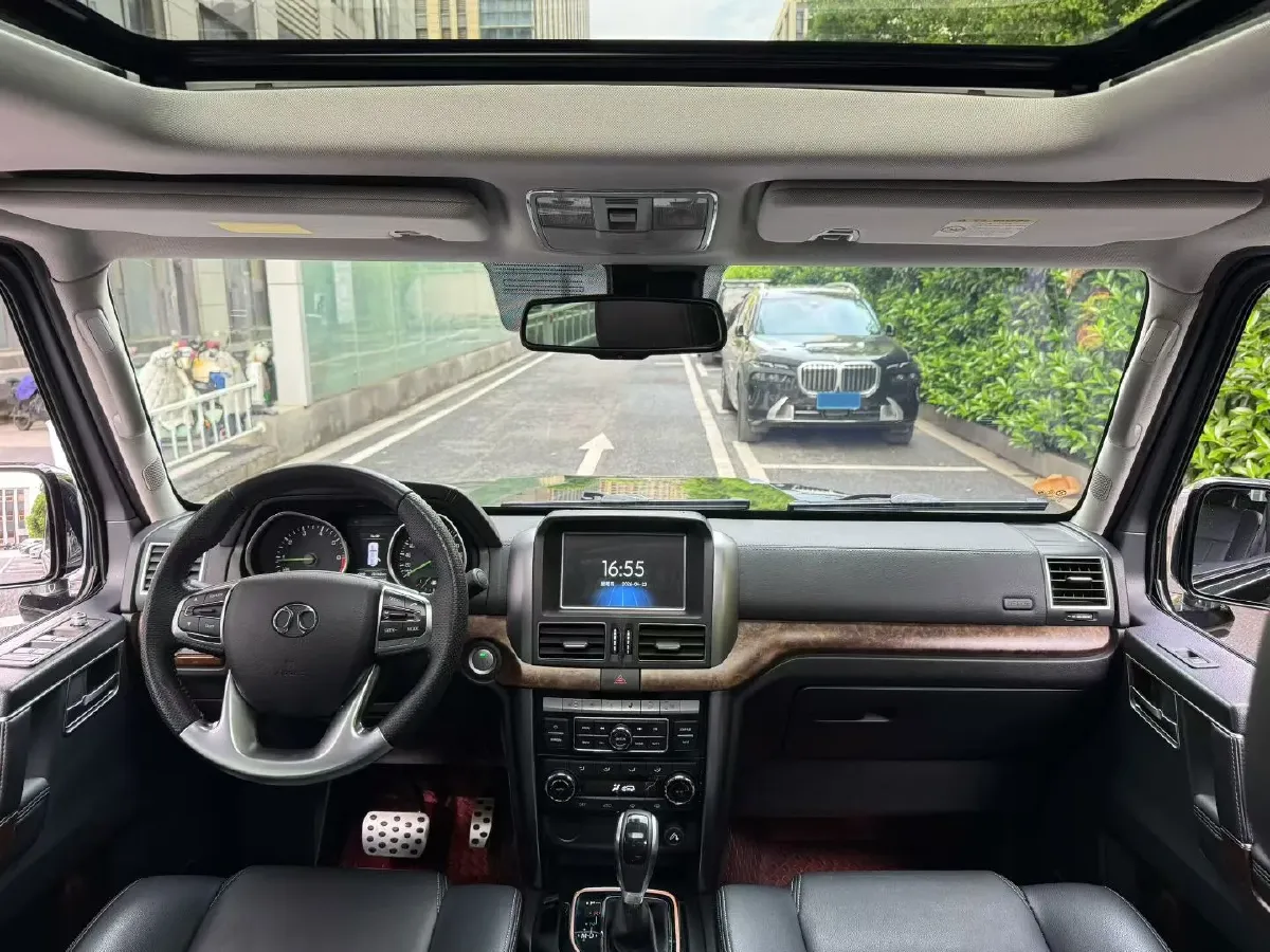 2018 Beijing BJ80 2.3T 231HP L4 6AT,autocango,china used car exporter,china ev exporter,chinese used car exporter,chinese used ev exporter