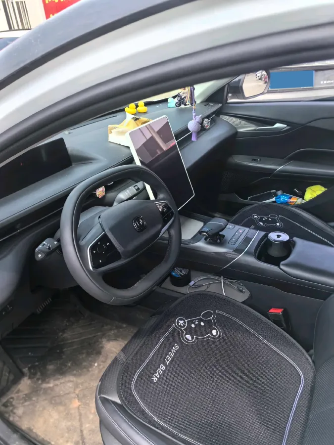 2023 ChangAn Lamore 1.5T 170HP L4 7DCT,autocango,china used car exporter,china ev exporter,chinese used car exporter,chinese used ev exporter