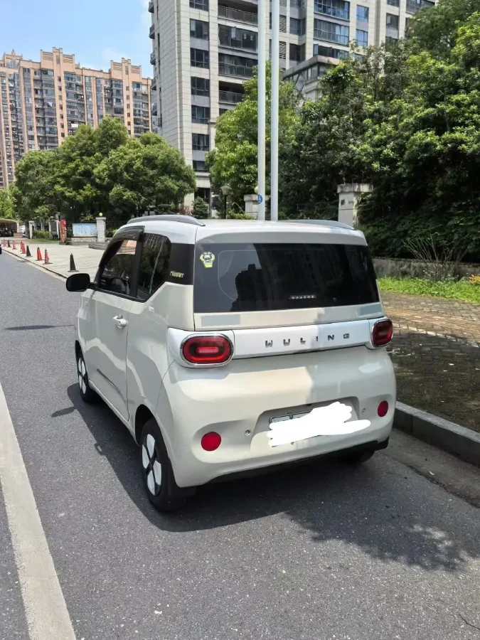 2024 WuLing HongGuang MINI EV BEV 17.3KWH,autocango,china used car exporter,china ev exporter,chinese used car exporter,chinese used ev exporter