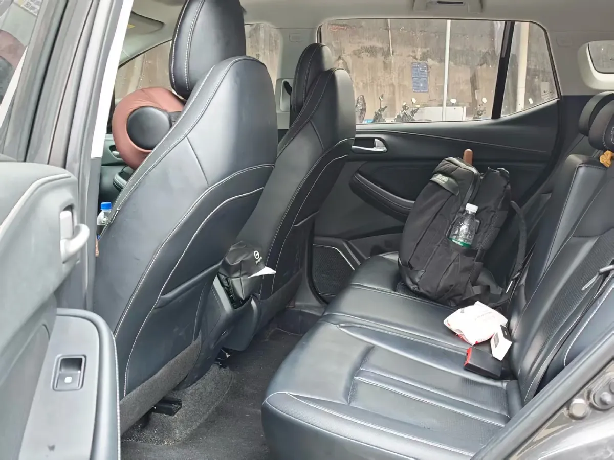 2022 GAC Trumpchi GS4 1.5T 169HP L4 6AT,autocango,china used car exporter,china ev exporter,chinese used car exporter,chinese used ev exporter