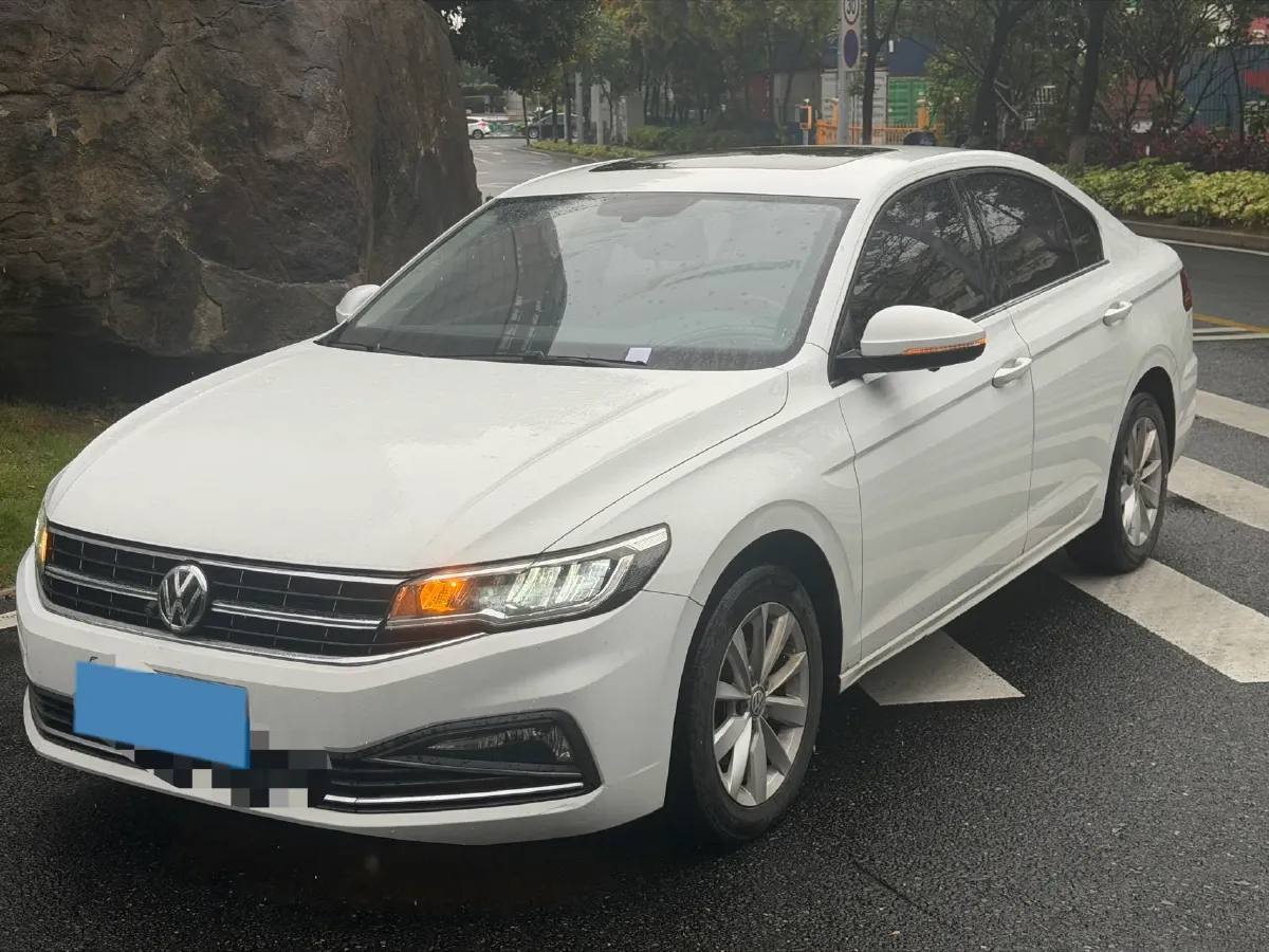 2019 Ford Focus 1.5T 184HP L3 8AT,autocango,china used car exporter,china ev exporter,chinese used car exporter,chinese used ev exporter