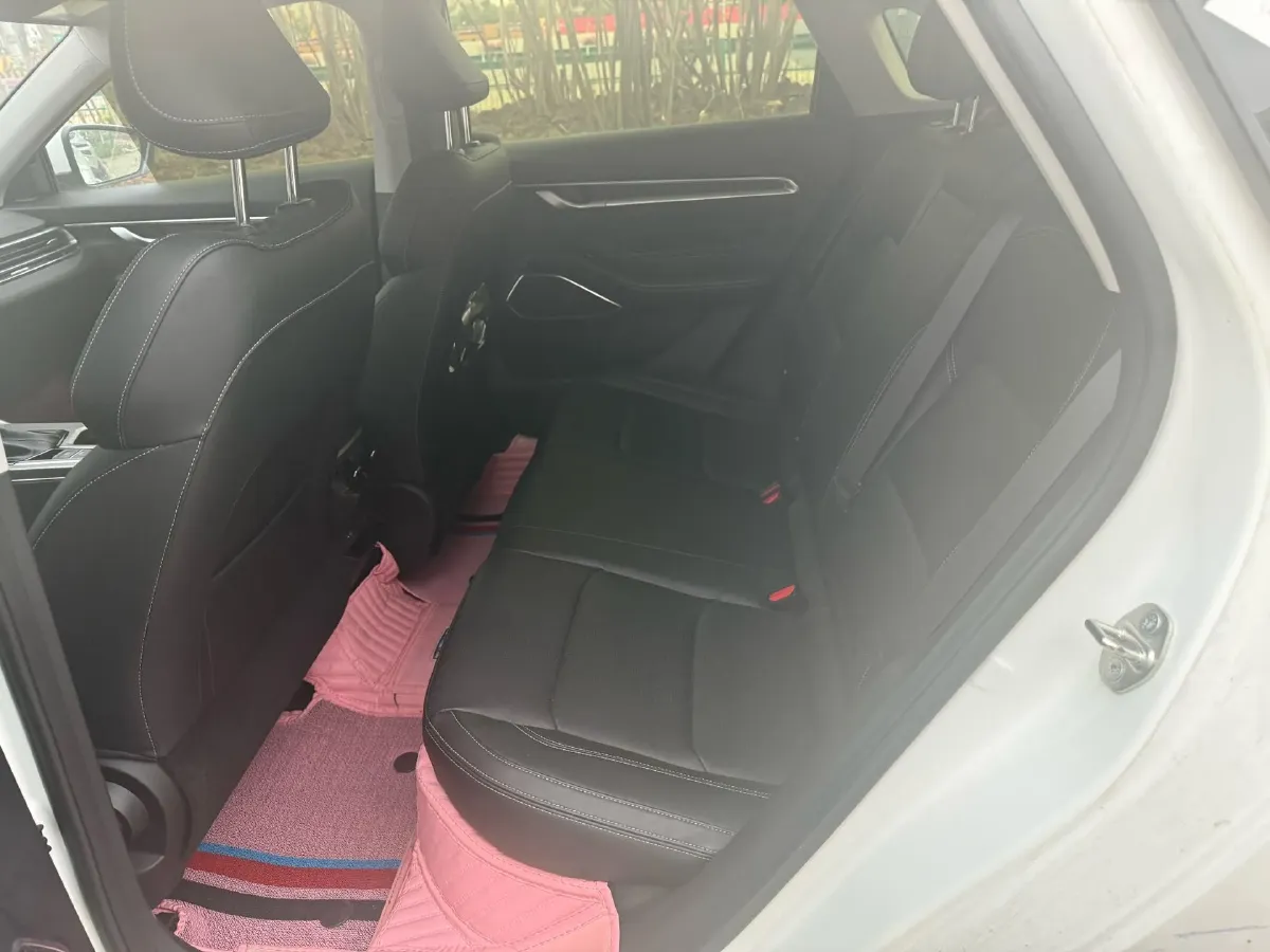 2022 Geely Emgrand 1.5L 114HP L4 CVT,autocango,china used car exporter,china ev exporter,chinese used car exporter,chinese used ev exporter