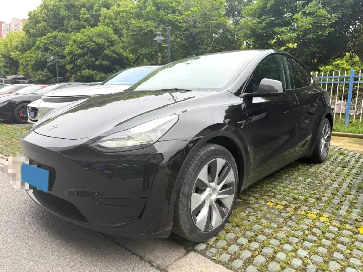 2022 Tesla Model Y BEV 60KWH,autocango,china used car exporter,china ev exporter,chinese used car exporter,chinese used ev exporter