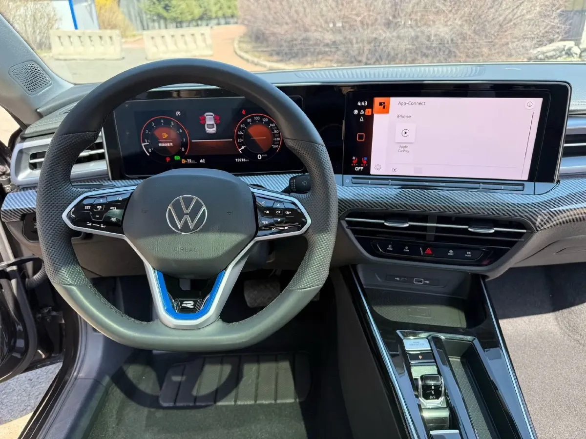 2024 Volkswagen Lamando 1.4T 150HP L4 7DCT,autocango,china used car exporter,china ev exporter,chinese used car exporter,chinese used ev exporter