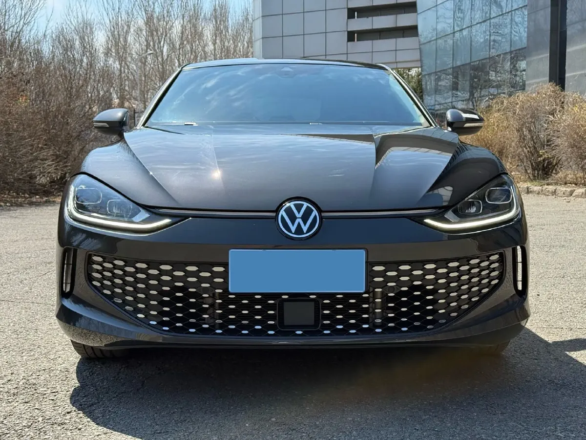 2024 Volkswagen Lamando 1.4T 150HP L4 7DCT,autocango,china used car exporter,china ev exporter,chinese used car exporter,chinese used ev exporter