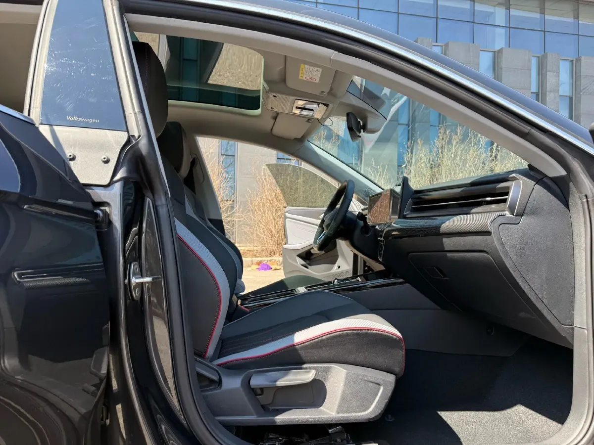 2024 Volkswagen Lamando 1.4T 150HP L4 7DCT,autocango,china used car exporter,china ev exporter,chinese used car exporter,chinese used ev exporter