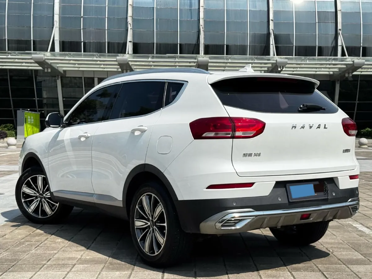 2021 Haval H6 1.5T 169HP L4 7DCT,autocango,china used car exporter,china ev exporter,chinese used car exporter,chinese used ev exporter