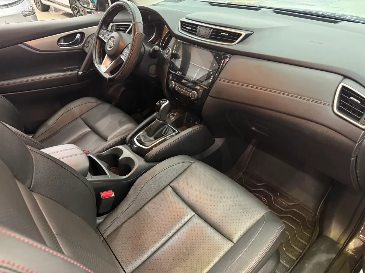 2022 Nissan Qashqai 2.0L 151HP L4 CVT,autocango,china used car exporter,china ev exporter,chinese used car exporter,chinese used ev exporter