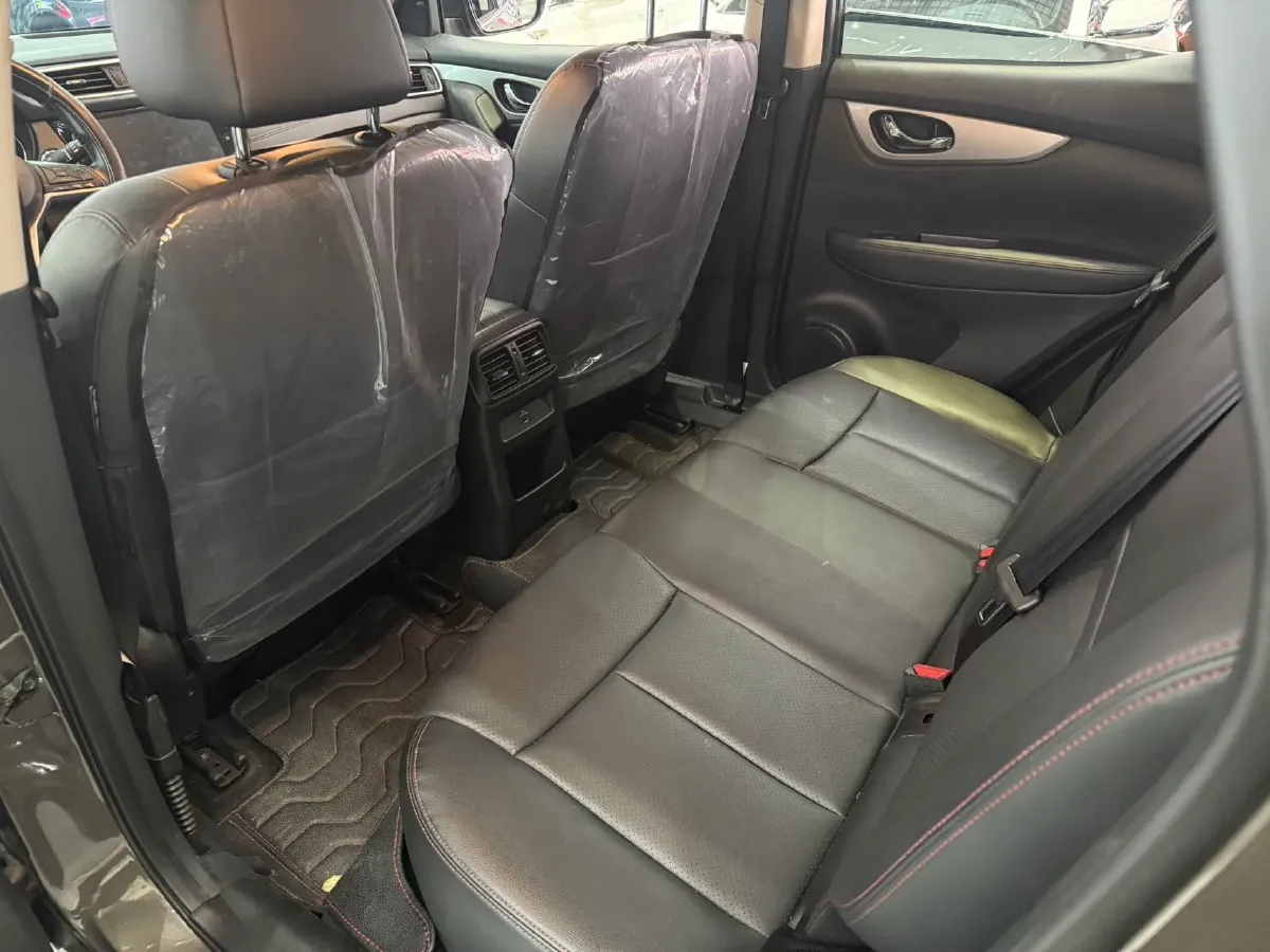 2022 Nissan Qashqai 2.0L 151HP L4 CVT,autocango,china used car exporter,china ev exporter,chinese used car exporter,chinese used ev exporter