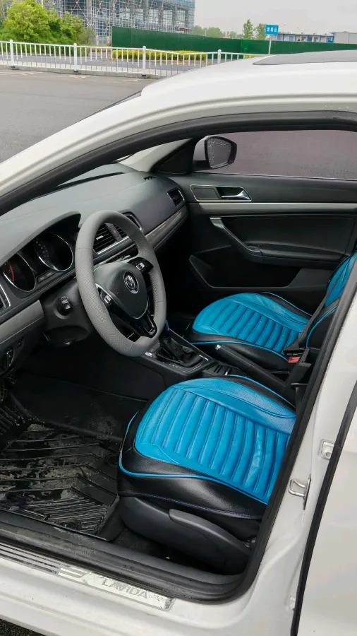 2017 Buick Excelle 1.5L 114HP L4 6AT,autocango,china used car exporter,china ev exporter,chinese used car exporter,chinese used ev exporter