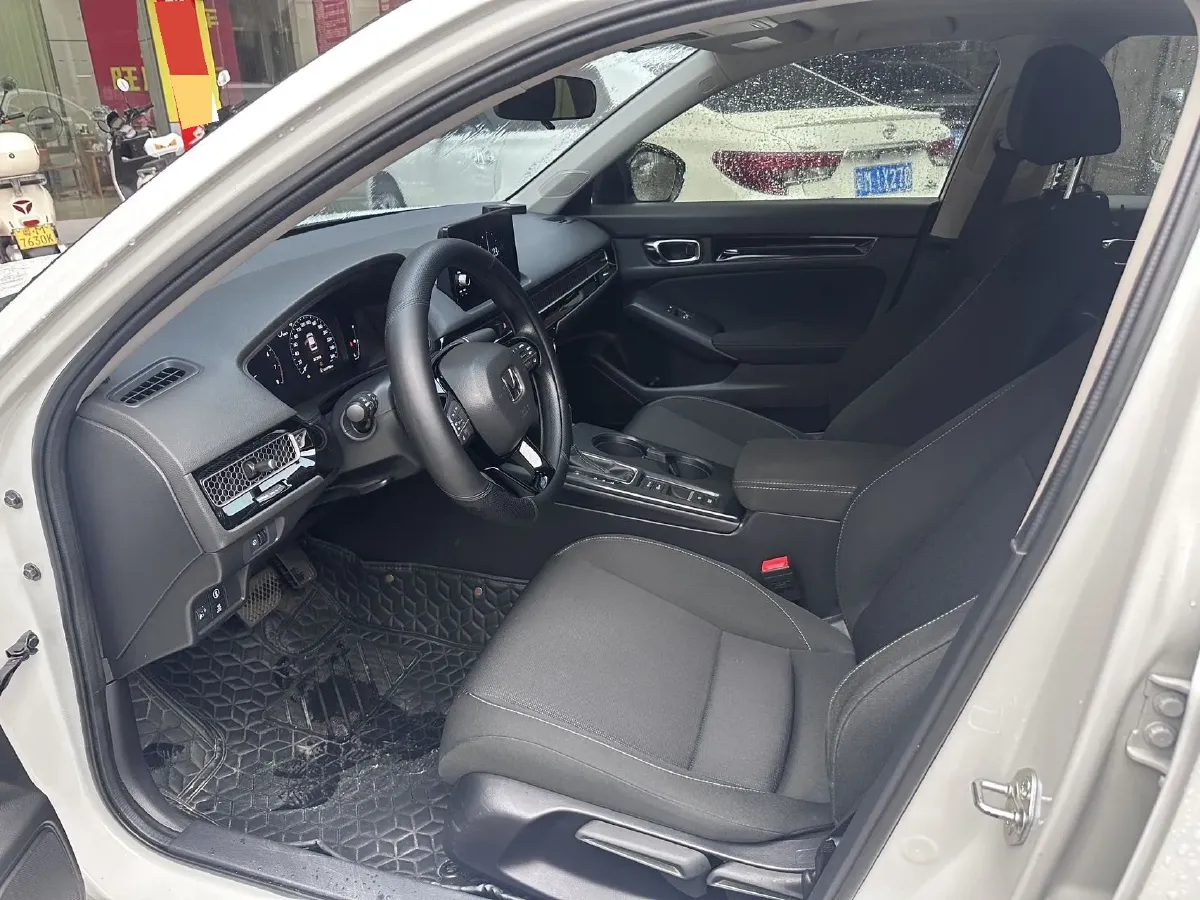 2023 Honda Civic 1.5T 182HP L4 CVT,autocango,china used car exporter,china ev exporter,chinese used car exporter,chinese used ev exporter