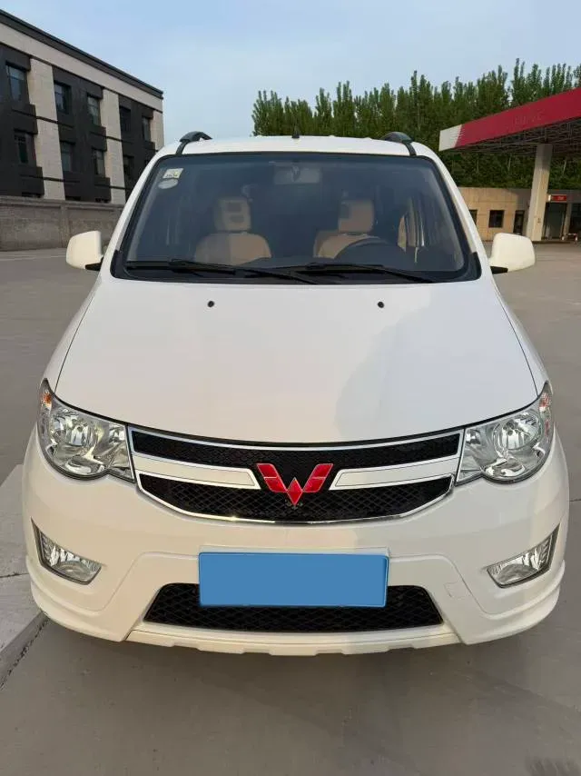 2016 WuLing HongGuang 1.5L 112HP L4 5MT,autocango,china used car exporter,china ev exporter,chinese used car exporter,chinese used ev exporter