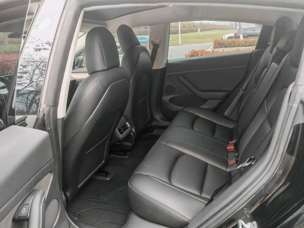 2024 Iveco OuSheng BEV 77.28KWH,autocango,china used car exporter,china ev exporter,chinese used car exporter,chinese used ev exporter