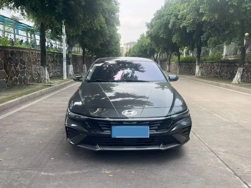 2023 Hyundai Elantra 1.5L 115HP L4 CVT,autocango,china used car exporter,china ev exporter,chinese used car exporter,chinese used ev exporter