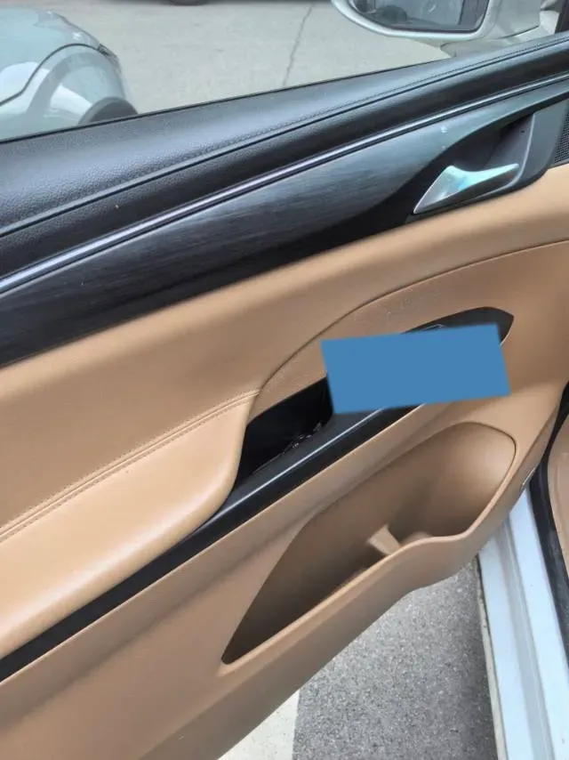 2021 Buick GL8 2.0T 237HP L4 9AT,autocango,china used car exporter,china ev exporter,chinese used car exporter,chinese used ev exporter