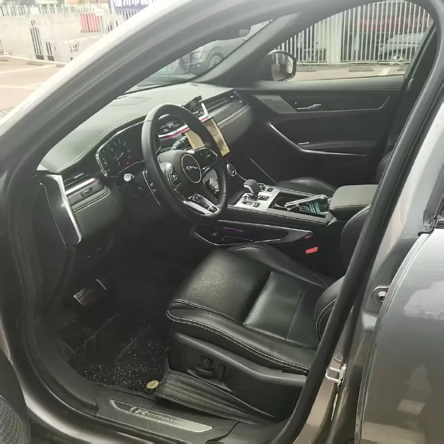 2023 Jaguar F-PACE 2.0T 250HP L4 8AT,autocango,china used car exporter,china ev exporter,chinese used car exporter,chinese used ev exporter