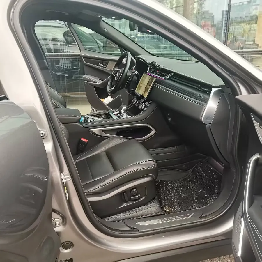 2023 Jaguar F-PACE 2.0T 250HP L4 8AT,autocango,china used car exporter,china ev exporter,chinese used car exporter,chinese used ev exporter