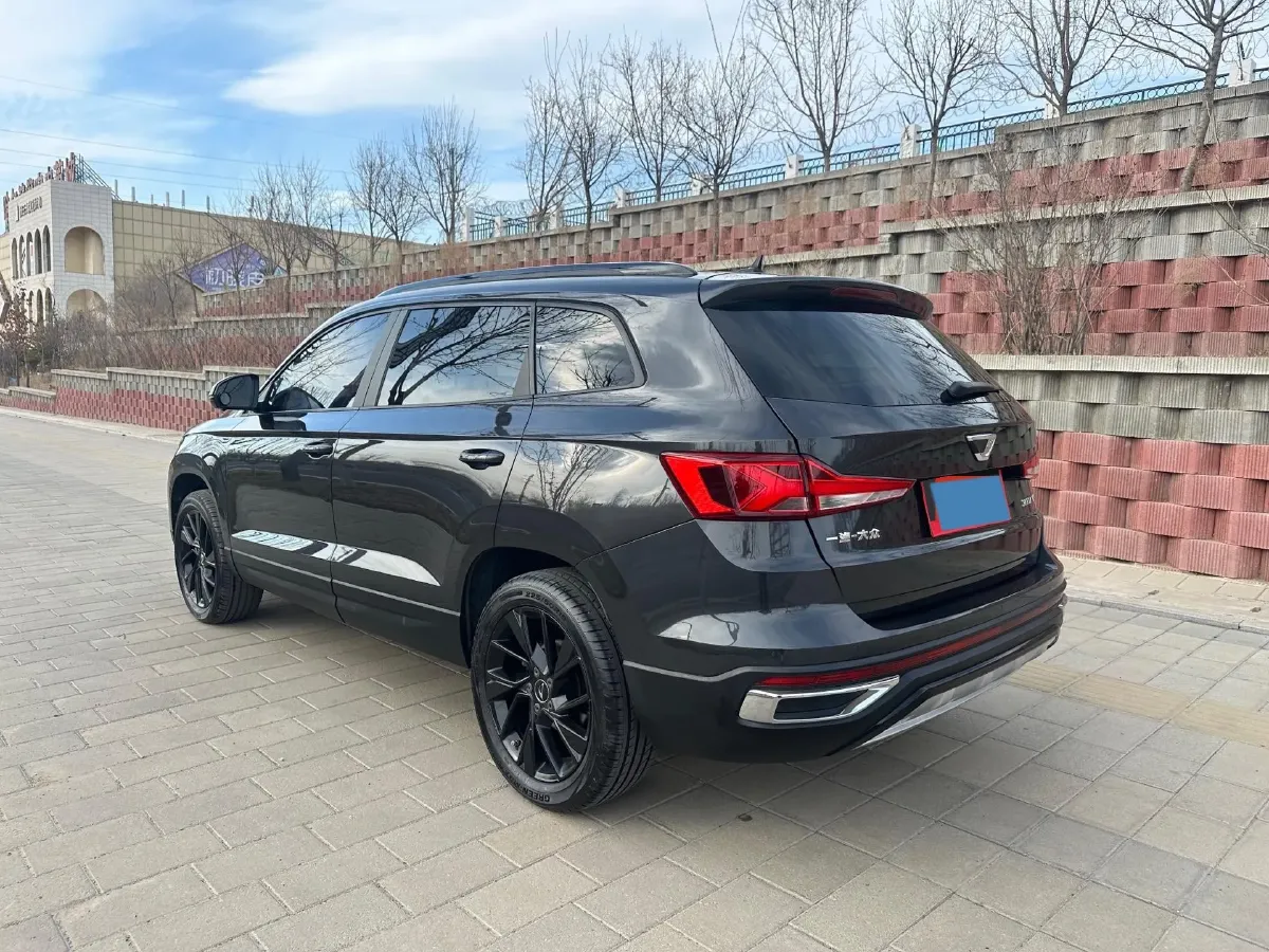 2021 Jetta VS7 1.4T 150HP L4 6AT,autocango,china used car exporter,china ev exporter,chinese used car exporter,chinese used ev exporter