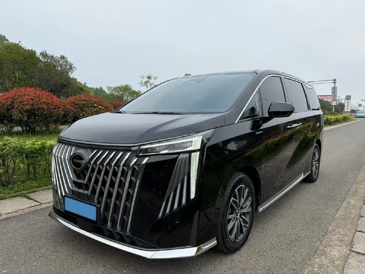 2024 GAC Trumpchi M8 2.0T 252HP L4 8AT,autocango,china used car exporter,china ev exporter,chinese used car exporter,chinese used ev exporter