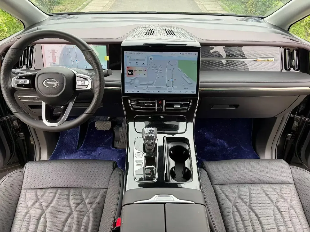 2024 GAC Trumpchi M8 2.0T 252HP L4 8AT,autocango,china used car exporter,china ev exporter,chinese used car exporter,chinese used ev exporter