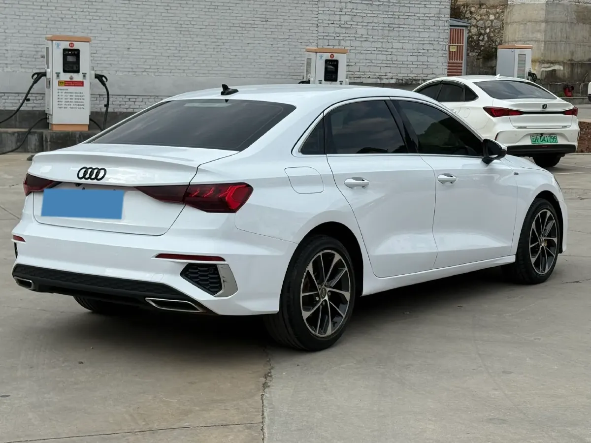 2021 Audi A3 1.4T 150HP L4 7DCT,autocango,china used car exporter,china ev exporter,chinese used car exporter,chinese used ev exporter