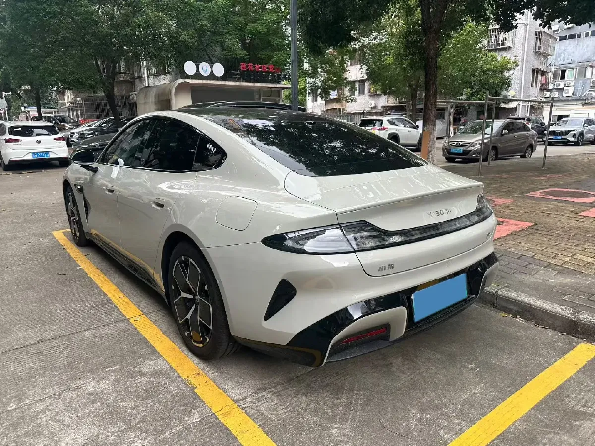 2024 MI SU7 BEV 73.6KWH,autocango,china used car exporter,china ev exporter,chinese used car exporter,chinese used ev exporter
