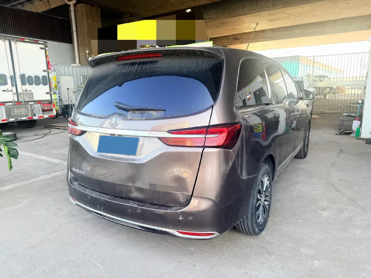 2022 Buick GL8 2.0T 237HP L4 9AT,autocango,china used car exporter,china ev exporter,chinese used car exporter,chinese used ev exporter