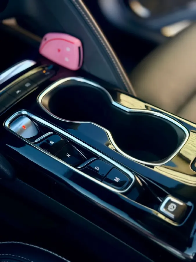 2022 Buick EnvisionS 1.5T 211HP L4 9AT,autocango,china used car exporter,china ev exporter,chinese used car exporter,chinese used ev exporter