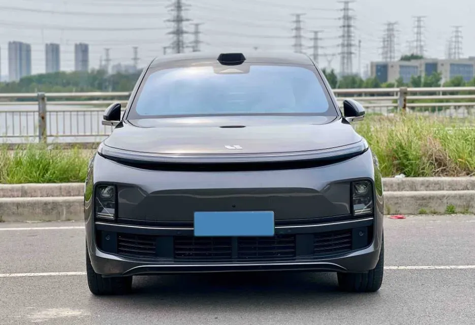 2024 Ford Bronco 2.3T 275HP L4 10AT,autocango,china used car exporter,china ev exporter,chinese used car exporter,chinese used ev exporter