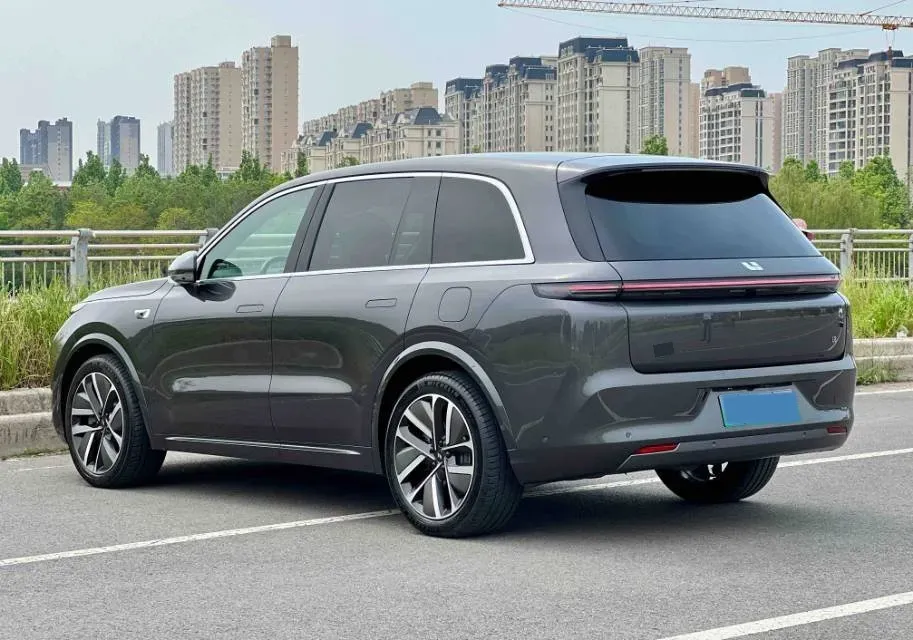 2024 Ford Bronco 2.3T 275HP L4 10AT,autocango,china used car exporter,china ev exporter,chinese used car exporter,chinese used ev exporter