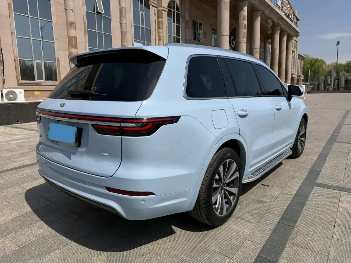 2020 Li ONE Range Extended 131HP REEV 40.5KWH,autocango,china used car exporter,china ev exporter,chinese used car exporter,chinese used ev exporter