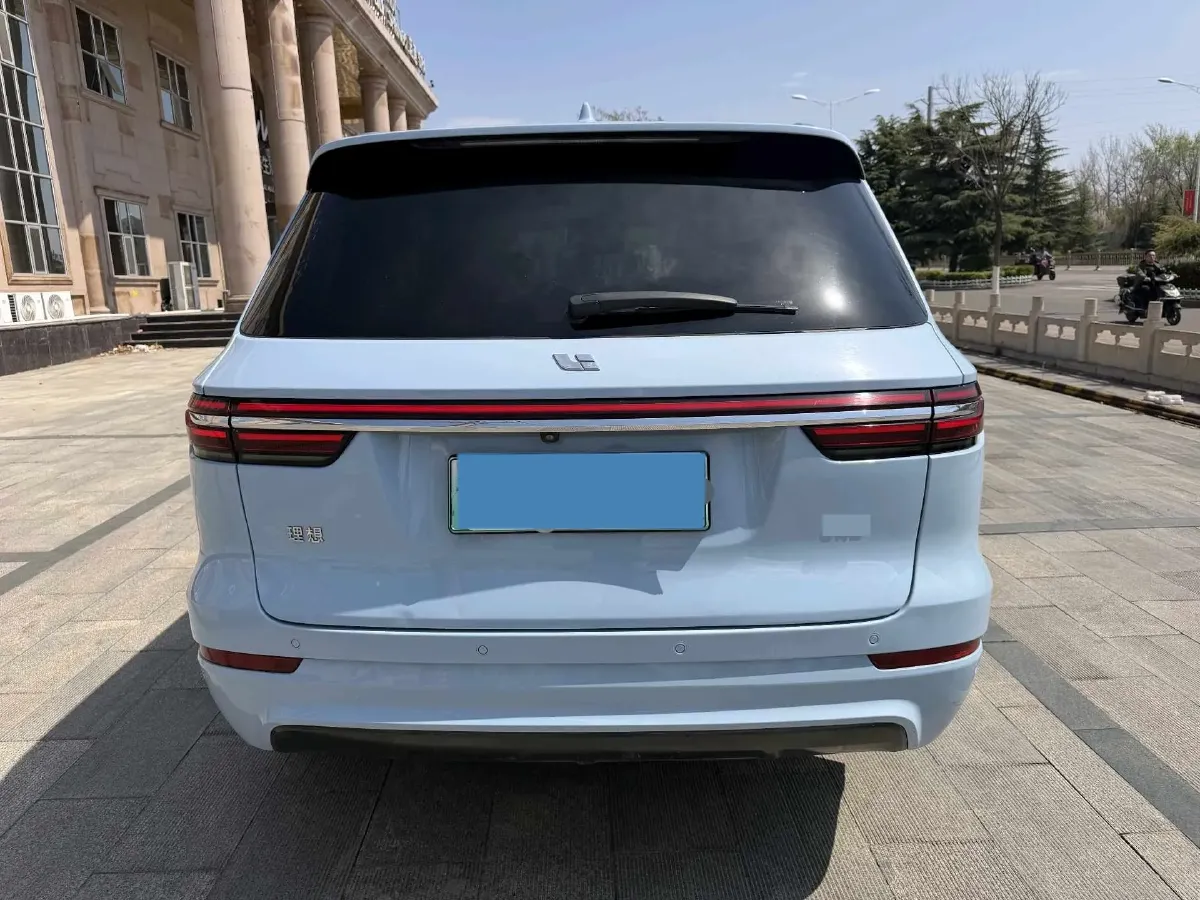 2020 Li ONE Range Extended 131HP REEV 40.5KWH,autocango,china used car exporter,china ev exporter,chinese used car exporter,chinese used ev exporter