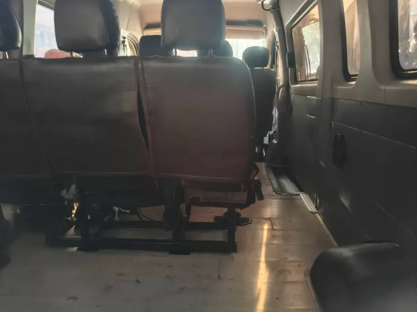 2020 MAXUS XinTu V80 2.5T 136HP L4 6MT,autocango,china used car exporter,china ev exporter,chinese used car exporter,chinese used ev exporter