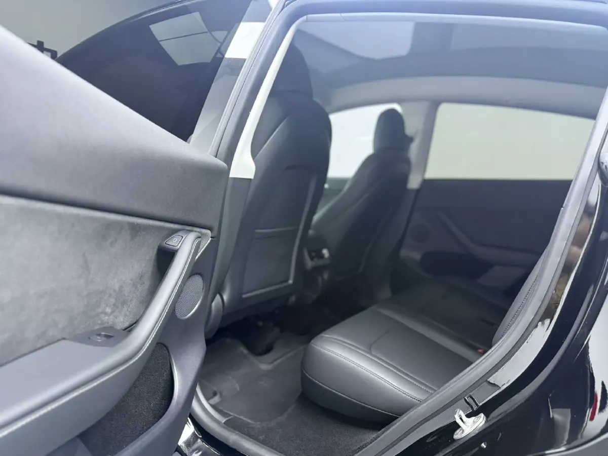 2021 Tesla Model Y BEV 60KWH,autocango,china used car exporter,china ev exporter,chinese used car exporter,chinese used ev exporter