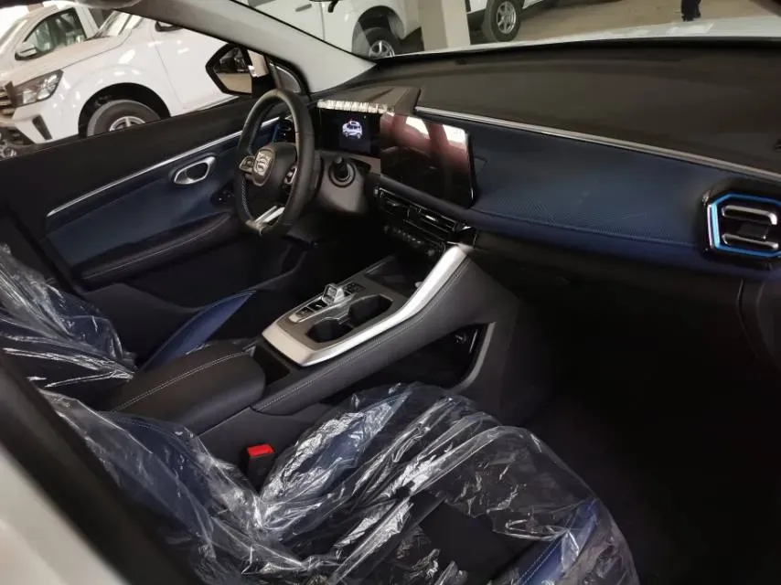 2023 GAC Trumpchi GS3 1.5T 177HP L4 7DCT,autocango,china used car exporter,china ev exporter,chinese used car exporter,chinese used ev exporter