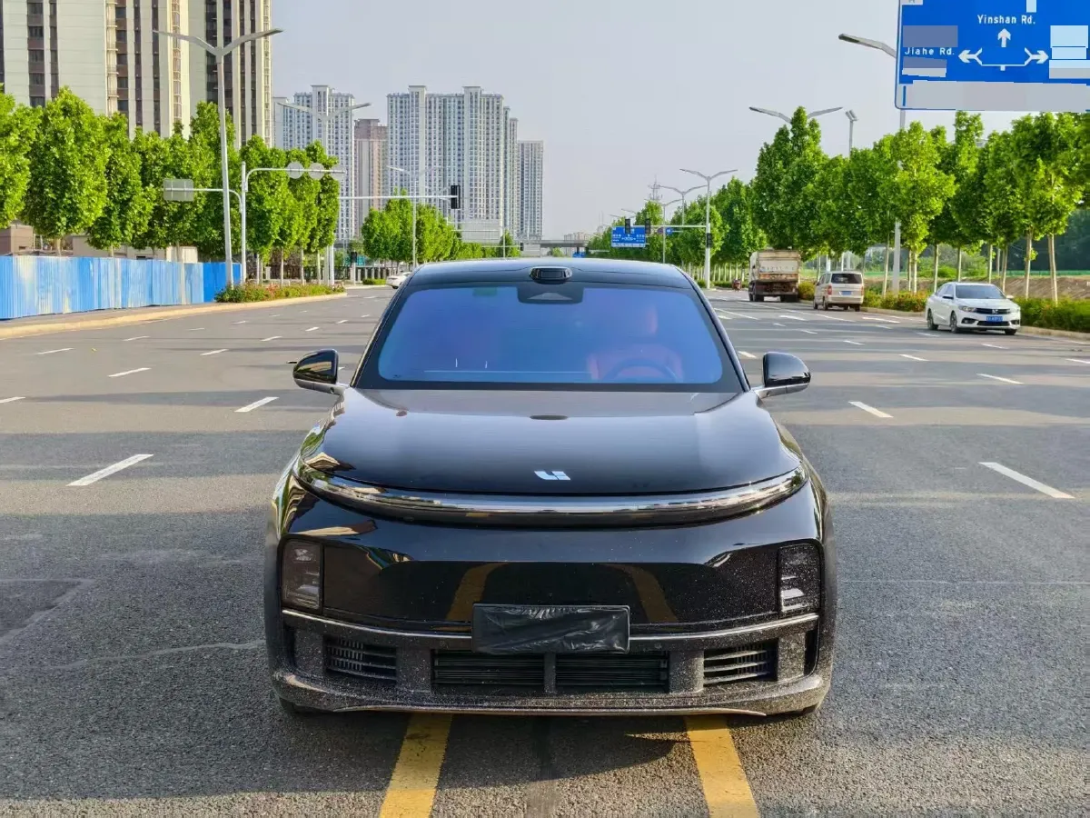 2025 Li L7 Range Extended 154HP REEV,autocango,china used car exporter,china ev exporter,chinese used car exporter,chinese used ev exporter