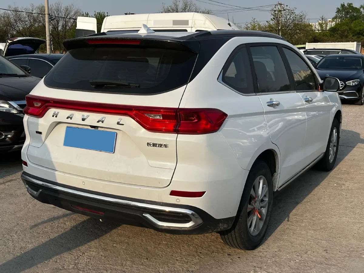 2021 Haval M6 1.5T 150HP L4 7DCT,autocango,china used car exporter,china ev exporter,chinese used car exporter,chinese used ev exporter