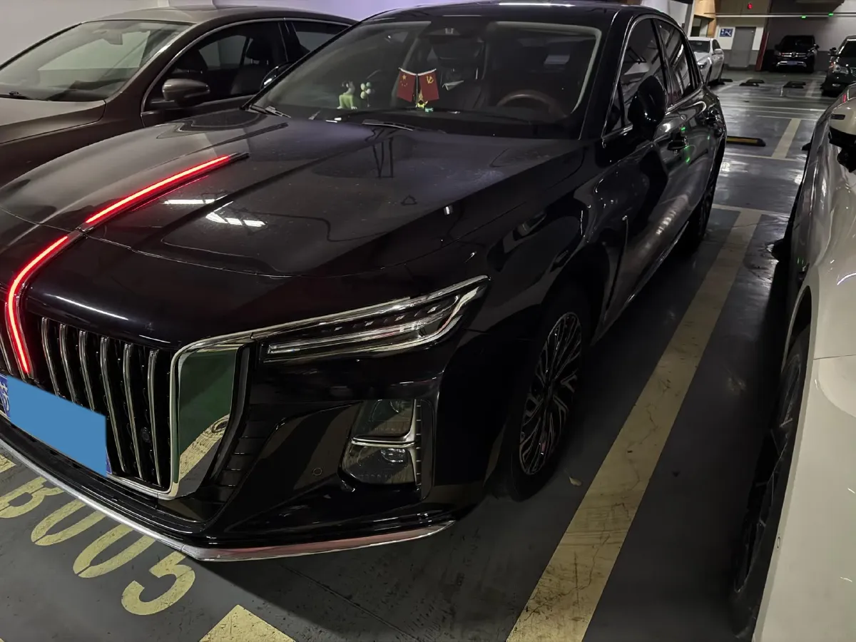 2022 HongQi H5 1.8T 197HP L4 6AT,autocango,china used car exporter,china ev exporter,chinese used car exporter,chinese used ev exporter