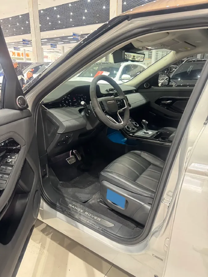 2022 Land Rover Range Rover Evoque 2.0T 249HP L4 9AT,autocango,china used car exporter,china ev exporter,chinese used car exporter,chinese used ev exporter