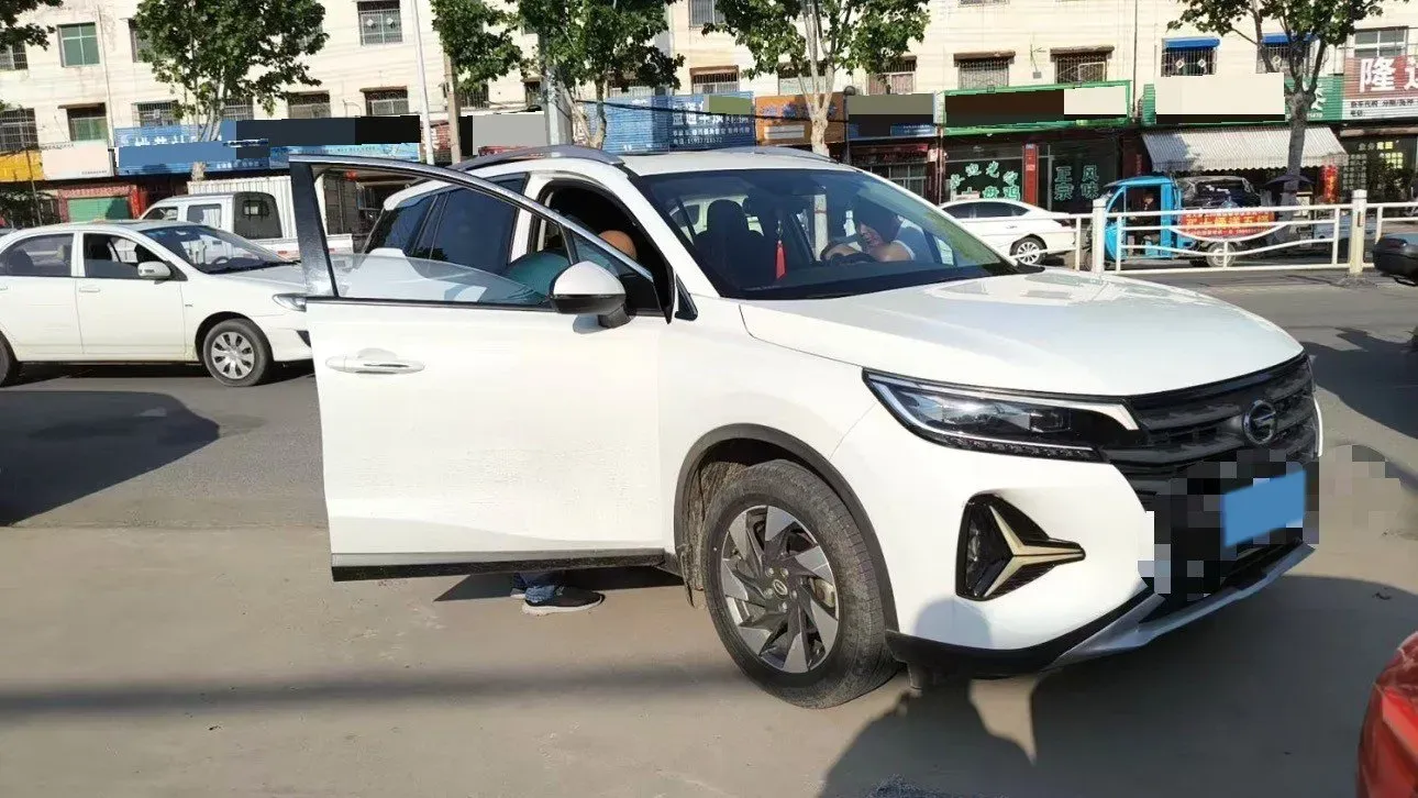 2020 GAC Trumpchi GS4 1.5T 169HP L4 6AT,autocango,china used car exporter,china ev exporter,chinese used car exporter,chinese used ev exporter