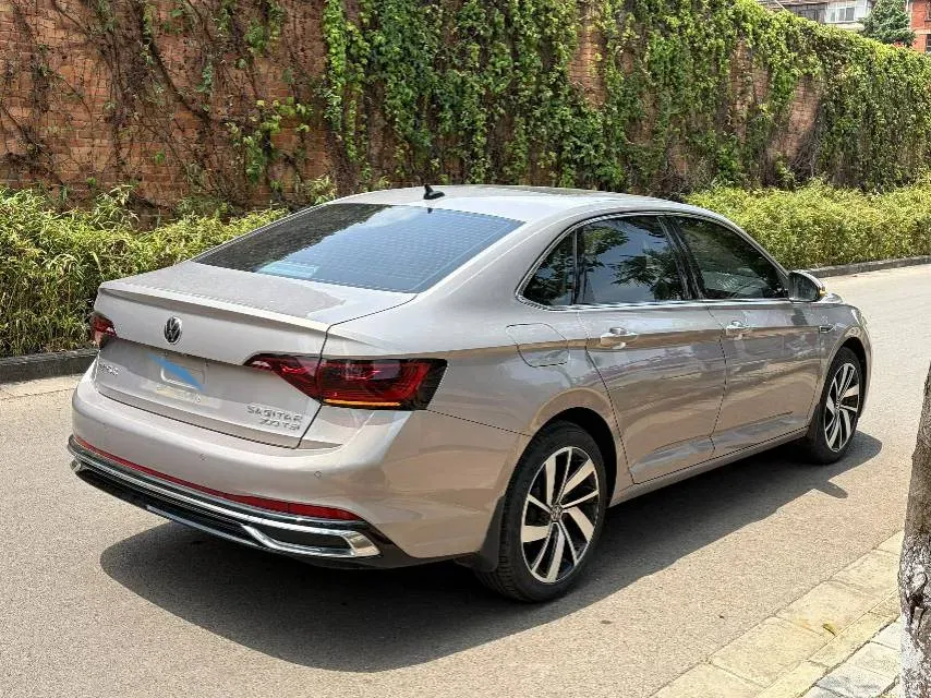 2023 Volkswagen Sagitar 1.5T 160HP L4 7DCT,autocango,china used car exporter,china ev exporter,chinese used car exporter,chinese used ev exporter