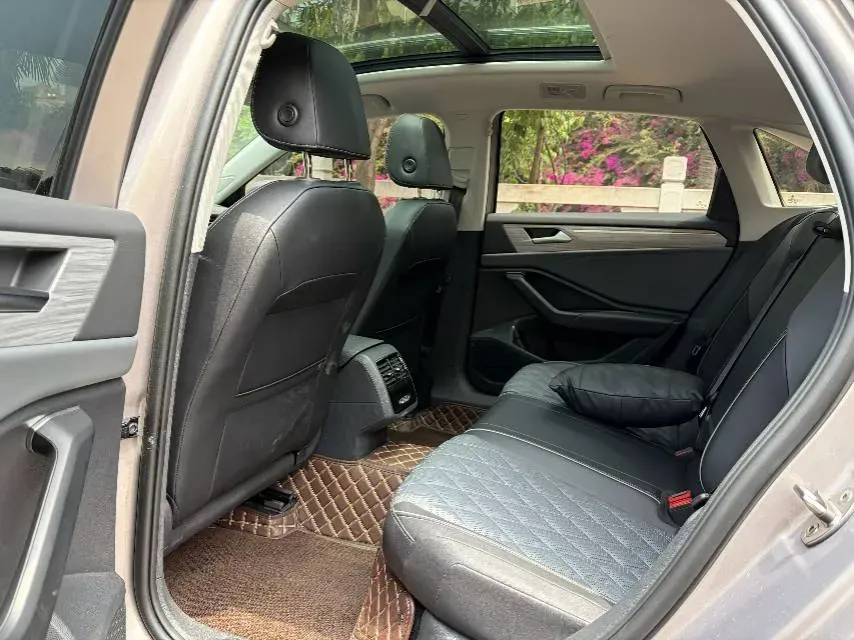 2023 Volkswagen Sagitar 1.5T 160HP L4 7DCT,autocango,china used car exporter,china ev exporter,chinese used car exporter,chinese used ev exporter