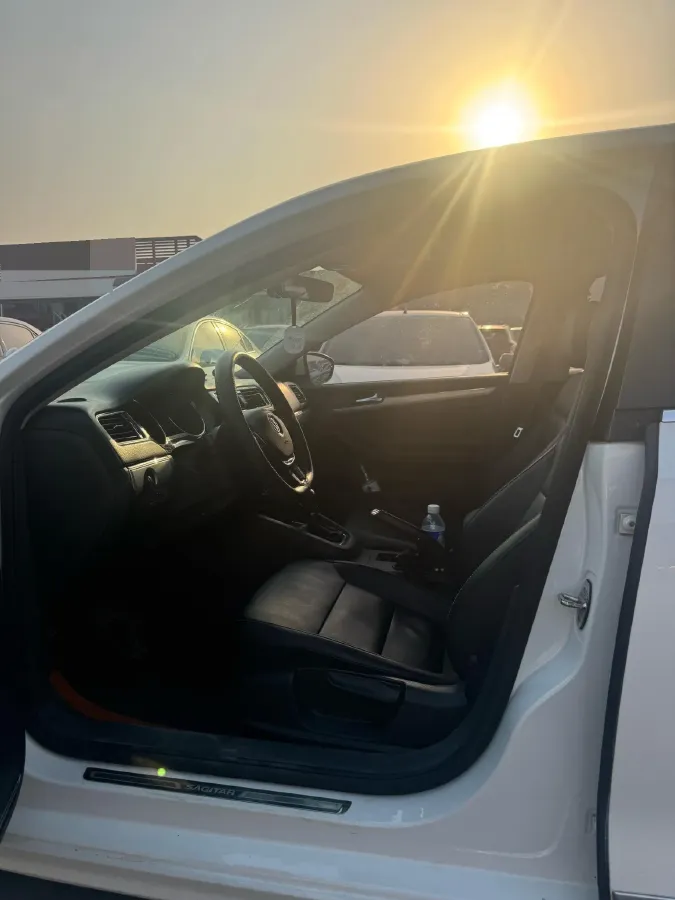 2017 Volkswagen Sagitar 1.6L 110HP L4 6AT,autocango,china used car exporter,china ev exporter,chinese used car exporter,chinese used ev exporter