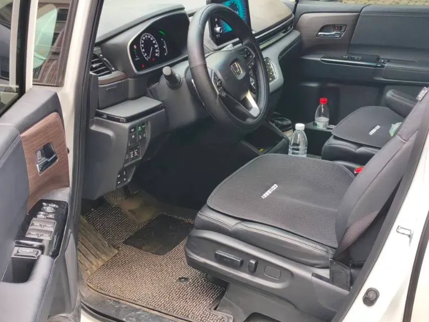 2022 Honda Odyssey 2.0L 146HP L4 E-CVT Hybrid,autocango,china used car exporter,china ev exporter,chinese used car exporter,chinese used ev exporter