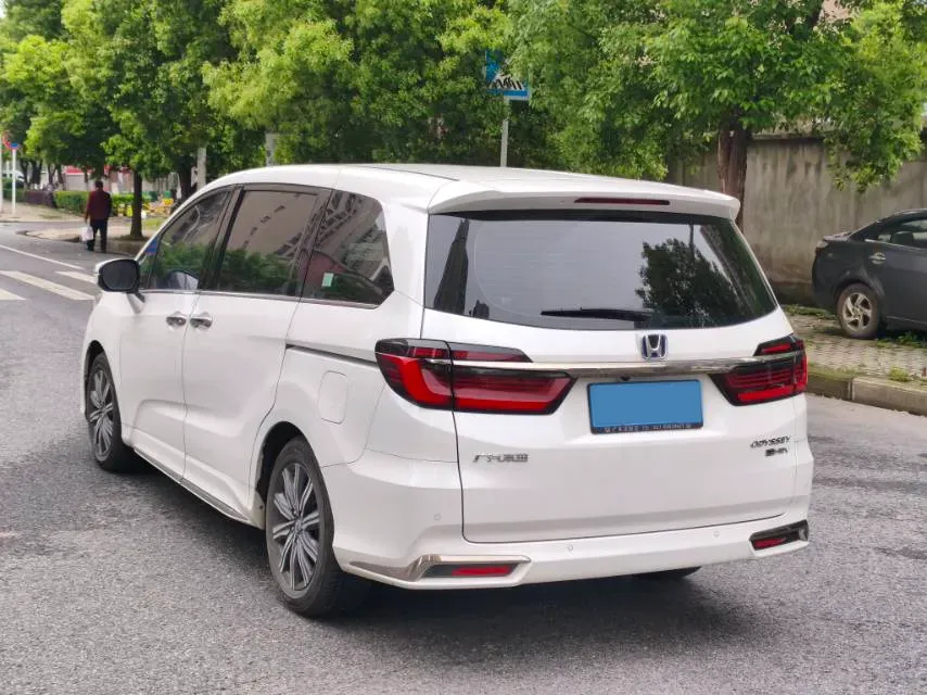 2022 Honda Odyssey 2.0L 146HP L4 E-CVT Hybrid,autocango,china used car exporter,china ev exporter,chinese used car exporter,chinese used ev exporter