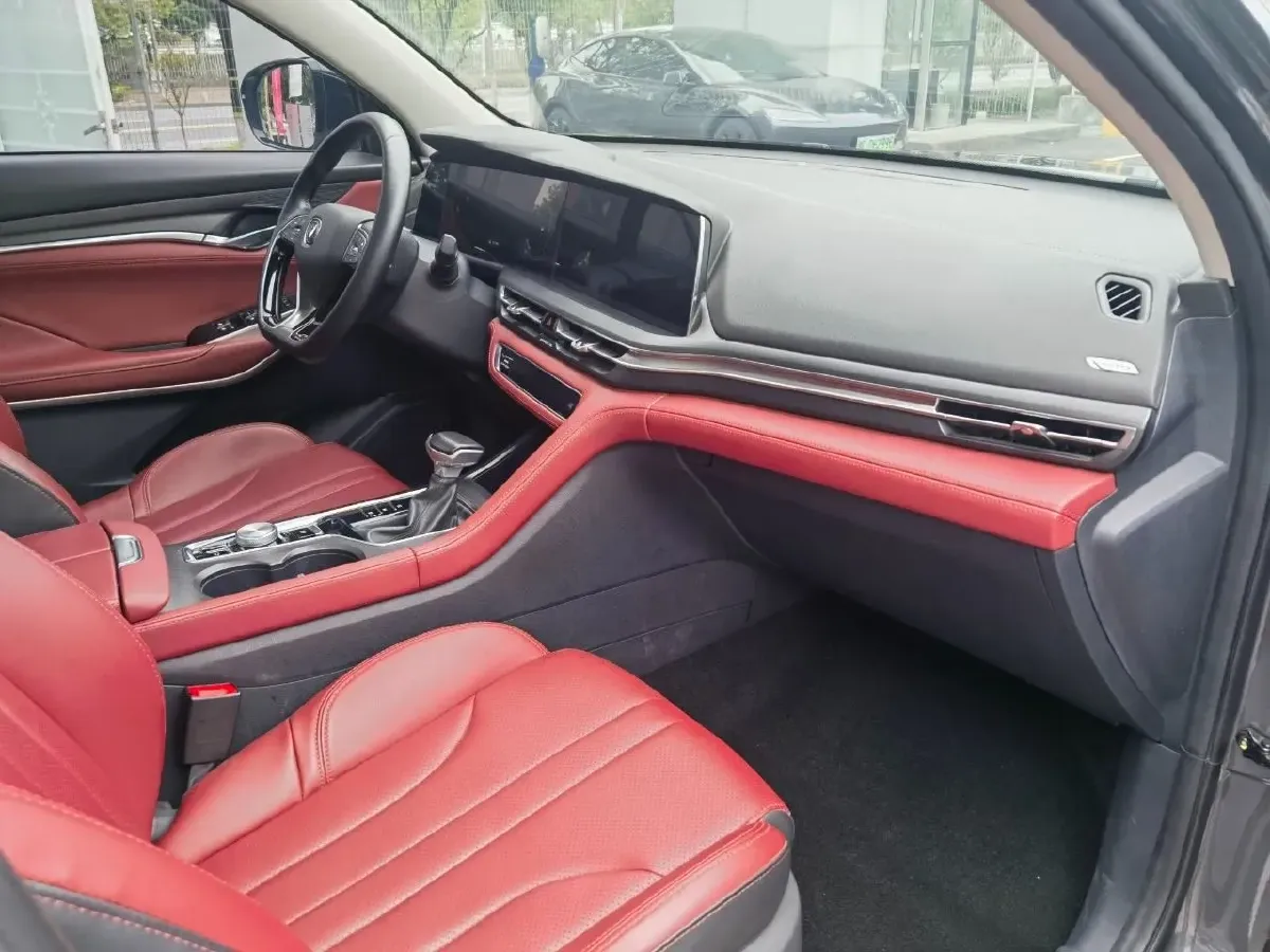 2021 ChangAn CS75 Plus 1.5T 178HP L4 6AT,autocango,china used car exporter,china ev exporter,chinese used car exporter,chinese used ev exporter