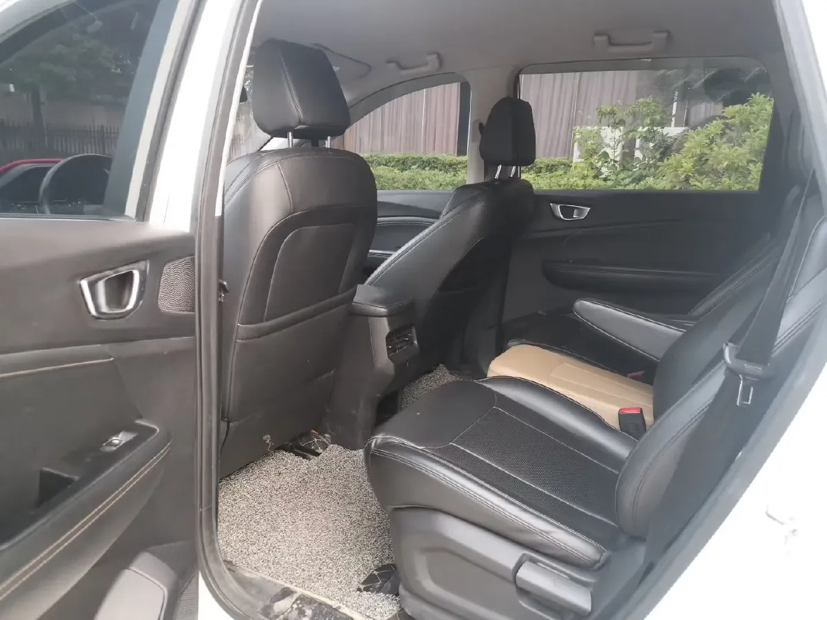 2022 WuLing KaiJie 1.5T 147HP L4 6MT,autocango,china used car exporter,china ev exporter,chinese used car exporter,chinese used ev exporter