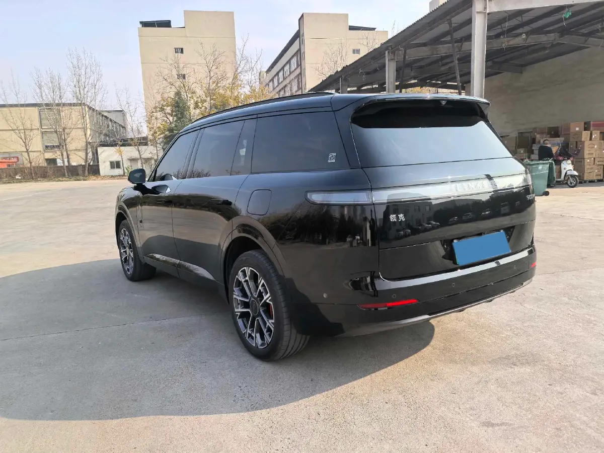 2025 LYNK&CO 900 2.0T 254HP L4 3DHT PHEV,autocango,china used car exporter,china ev exporter,chinese used car exporter,chinese used ev exporter