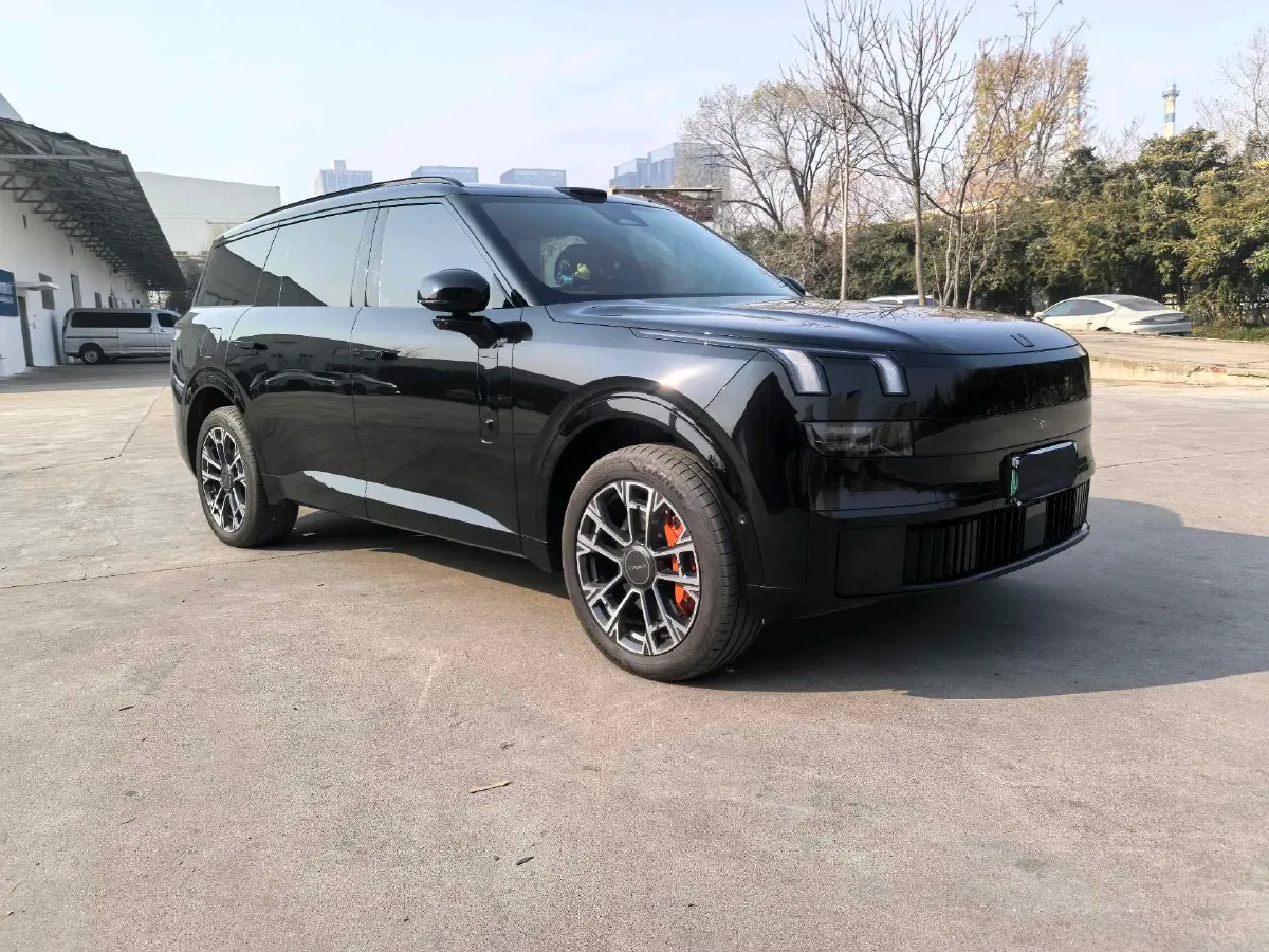 2025 LYNK&CO 900 2.0T 254HP L4 3DHT PHEV,autocango,china used car exporter,china ev exporter,chinese used car exporter,chinese used ev exporter